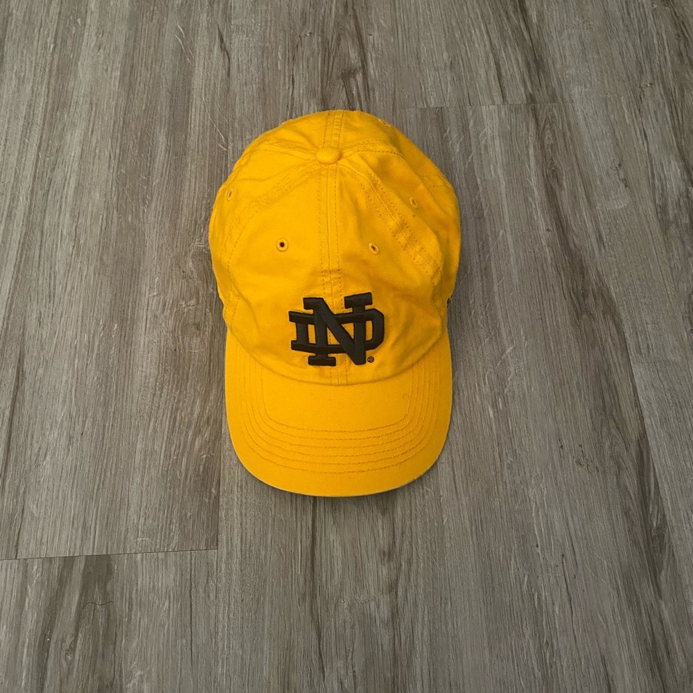47 Brand- NOTRE DAME FIGHTING IRISH '47 CLEAN UP HAT.